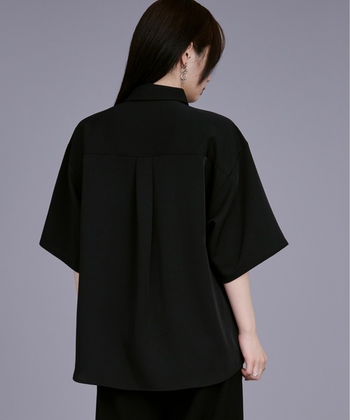 Ellno Loset（エルノロゼット）の「ハッチングフラワー刺繍シャツ（シャツ/ブラウス・メンズ・ブラック/ブルーグレー/オフホワイト・SMALL/MEDIUM/LARGE）」の9枚目の写真
