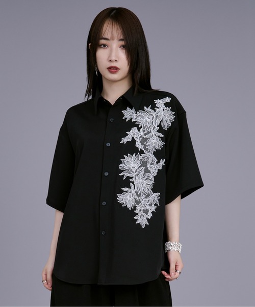 ハッチングフラワー刺繍シャツ（シャツ/ブラウス）｜Ellno Loset