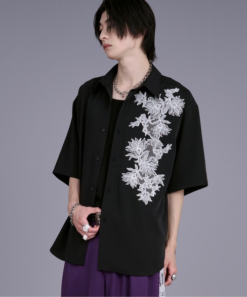 Ellno Loset（エルノロゼット）の「ハッチングフラワー刺繍シャツ（シャツ/ブラウス・メンズ・ブラック/ブルーグレー/オフホワイト・SMALL/MEDIUM/LARGE）」の14枚目の写真