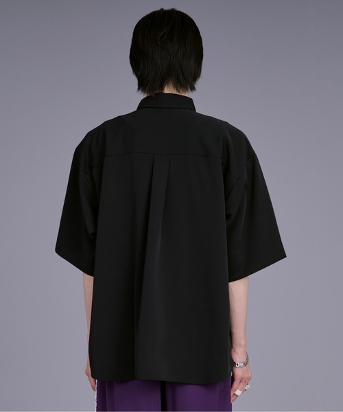 Ellno Loset（エルノロゼット）の「ハッチングフラワー刺繍シャツ（シャツ/ブラウス・メンズ・ブラック/ブルーグレー/オフホワイト・SMALL/MEDIUM/LARGE）」の16枚目の写真