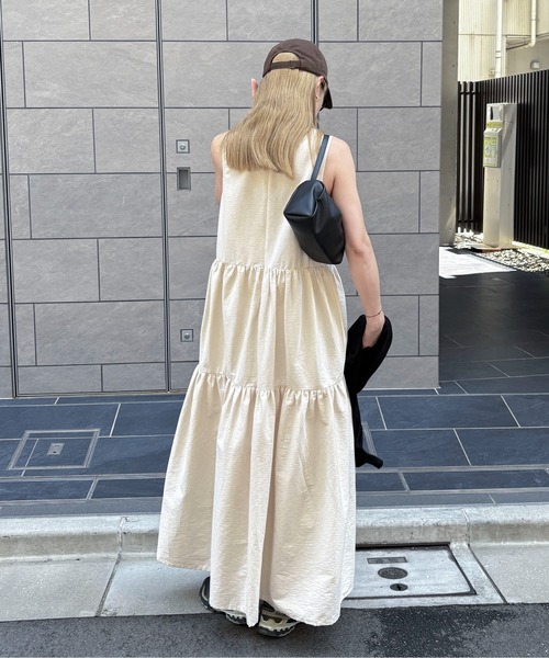 タフタティアードワンピースの5枚目の写真