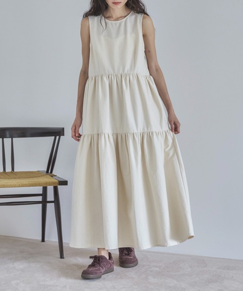 超美品チャコットティアードタフタワンピース Chacott（チャコット）の「アシンメトリーエアリータフタ