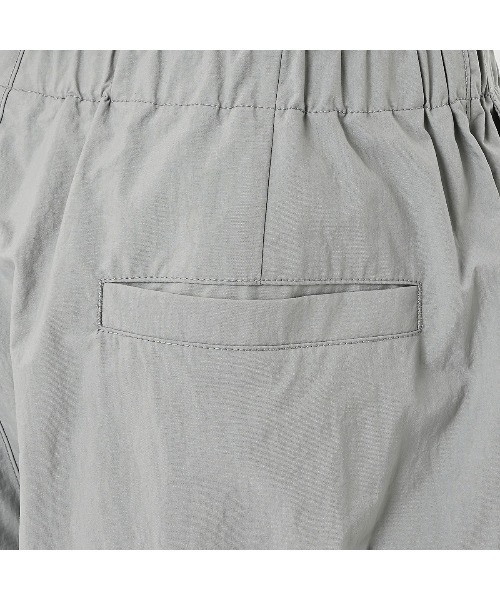 NEW BALANCE(ニューバランス)の「New Balance Utility Fat Cargo Shorts(ニューバランス ユーティリティ ファット カーゴショーツ)(カーゴパンツ・メンズ・ブラック系/グリーン系/グレー系・LARGE/MEDIUM/X-LARGE)」の17枚目の写真