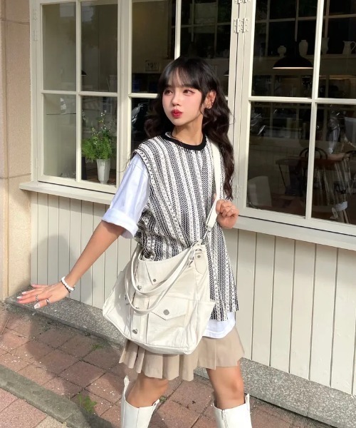 ILLIGO(イリゴ)の「◇ILLIGO◇トートバッグ TRUCKER TOTE BAG(ショルダーバッグ・レディース・ブラック/ホワイト・FREE)」の20枚目の写真