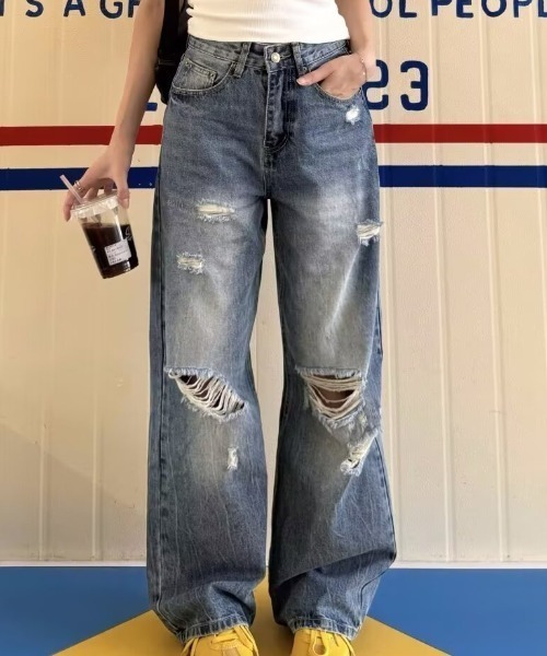 Vipoa(ヴィポア)の「アメリカンダメージデニム(デニムパンツ・レディース・ブルー・MEDIUM/LARGE)」の3枚目の写真
