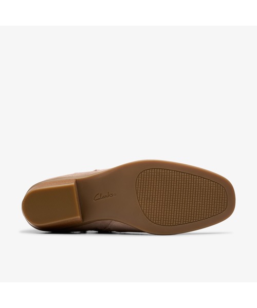 Clarks(クラークス)の「Danyelle Wish / ダニウェルウィッシュ(ライトトープスエード)(ブーツ・レディース・ベージュ・UK5/UK4.5/UK4/UK3.5/UK3/UK6/UK5.5)」の3枚目の写真
