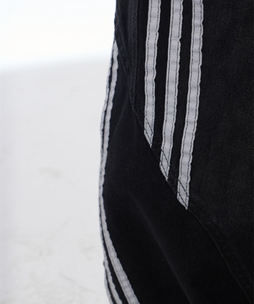 mushwear（マッシュウェア）の「サイドステッチバレルデニム（デニムパンツ・メンズ・ブラック/ブルー・SMALL/MEDIUM/LARGE/X-LARGE）」の6枚目の写真