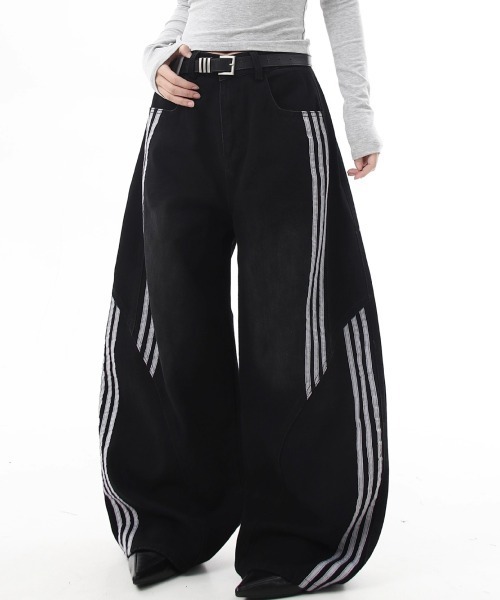 mushwear（マッシュウェア）の「サイドステッチバレルデニム（デニムパンツ・メンズ・ブラック/ブルー・SMALL/MEDIUM/LARGE/X-LARGE）」の8枚目の写真