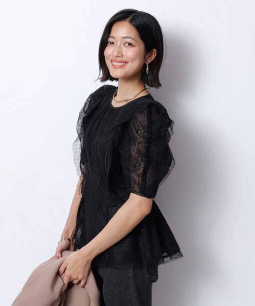 JUSGLITTY（ジャスグリッティー）の「レイヤーチュールブラウス（シャツ/ブラウス・レディース・ブラック/オフホワイト・2/1）」の2枚目の写真