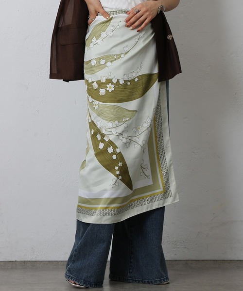 セール】スズランモチーフ大判スカーフ 90×90（バンダナ/スカーフ