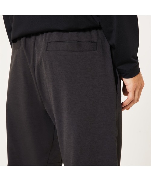 OAKLEY（オークリー）の「オークリー ENHANCE LT FLEECE 3/4 PANTS 15.0/パンツ/スポーツ・トレーニングコレクション/ 吸汗速乾/OAKLEY（その他パンツ・メンズ・ブラック/ライトグレー・L/M/S/XL）」の6枚目の写真