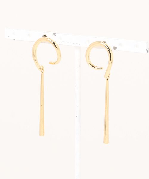 le cercle ADAM ET ROPE'(ルセルクルアダムエロペ)の「バーピアス(ピアス(両耳用)・レディース・シルバー/ゴールド・FREE)」の9枚目の写真