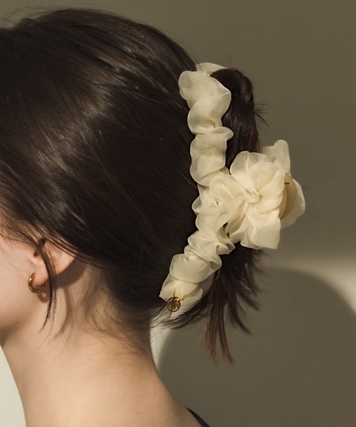 muku(ムク)の「HAIR CLIP/TULLE(バレッタ/ヘアクリップ・レディース・アイボリー/ブラック/ブラウン・FREE)」の2枚目の写真