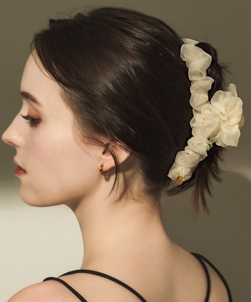 muku(ムク)の「HAIR CLIP/TULLE(バレッタ/ヘアクリップ・レディース・アイボリー/ブラック/ブラウン・FREE)」の8枚目の写真