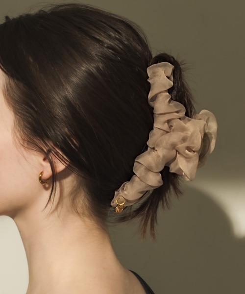 muku(ムク)の「HAIR CLIP/TULLE(バレッタ/ヘアクリップ・レディース・アイボリー/ブラック/ブラウン・FREE)」の10枚目の写真