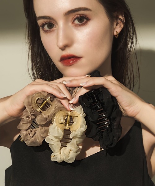 muku(ムク)の「HAIR CLIP/TULLE(バレッタ/ヘアクリップ・レディース・アイボリー/ブラック/ブラウン・FREE)」の18枚目の写真