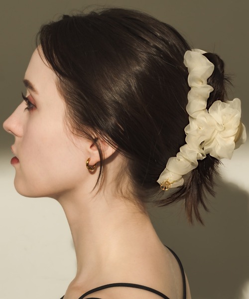 muku(ムク)の「HAIR CLIP/TULLE(バレッタ/ヘアクリップ・レディース・アイボリー/ブラック/ブラウン・FREE)」の13枚目の写真