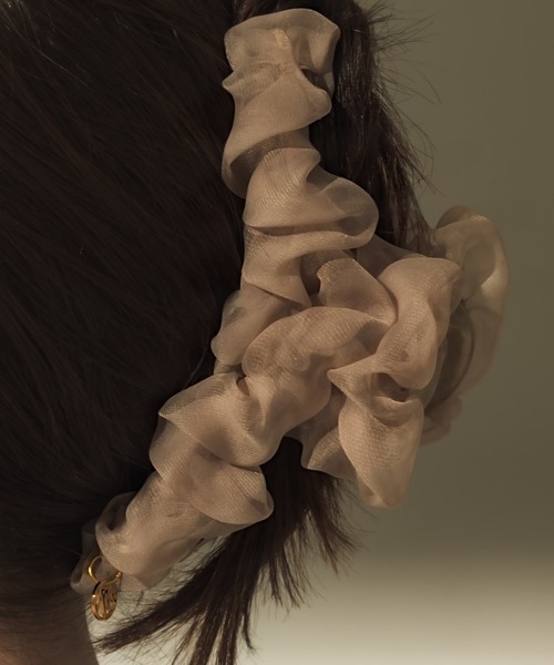 muku(ムク)の「HAIR CLIP/TULLE(バレッタ/ヘアクリップ・レディース・アイボリー/ブラック/ブラウン・FREE)」の22枚目の写真