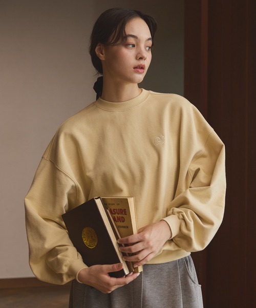 OLUN(オルン)の「"OLUN" Logo sweat / "OLUN" ロゴ刺繍スウェット(スウェット・レディース・ベージュ/ピンク/グレー/アイボリー/ネイビー・MEDIUM/SMALL)」の3枚目の写真