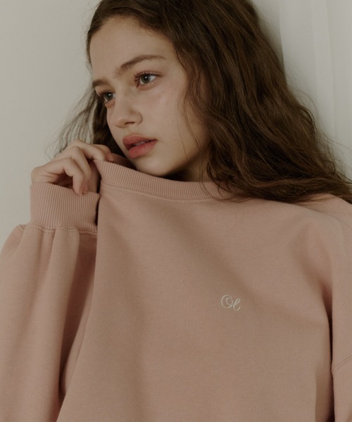 OLUN(オルン)の「"OLUN" Logo sweat / "OLUN" ロゴ刺繍スウェット(スウェット・レディース・ベージュ/ピンク/グレー/アイボリー/ネイビー・MEDIUM/SMALL)」の12枚目の写真