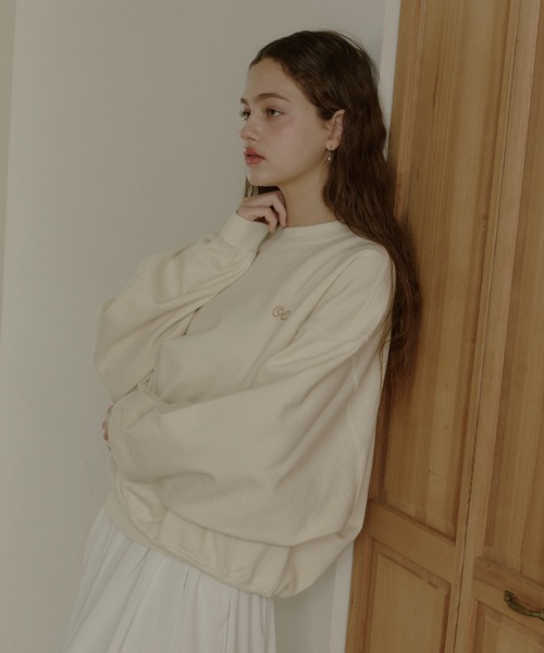 OLUN(オルン)の「"OLUN" Logo sweat / "OLUN" ロゴ刺繍スウェット(スウェット・レディース・ベージュ/ピンク/グレー/アイボリー/ネイビー・MEDIUM/SMALL)」の20枚目の写真