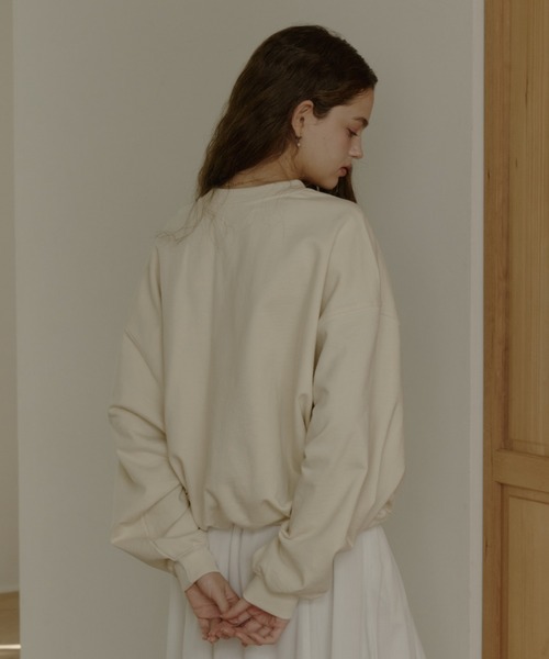 OLUN(オルン)の「"OLUN" Logo sweat / "OLUN" ロゴ刺繍スウェット(スウェット・レディース・ベージュ/ピンク/グレー/アイボリー/ネイビー・MEDIUM/SMALL)」の21枚目の写真