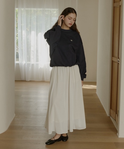 OLUN(オルン)の「"OLUN" Logo sweat / "OLUN" ロゴ刺繍スウェット(スウェット・レディース・ベージュ/ピンク/グレー/アイボリー/ネイビー・MEDIUM/SMALL)」の17枚目の写真