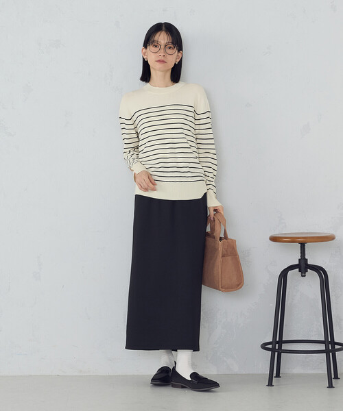 COMME CA ISM(コムサイズム)の「【ウォッシャブル】ベーシック ボーダー袖ボタンニット(ニット/セーター・レディース・ブラック/ホワイト・LARGE/MEDIUM)」の4枚目の写真
