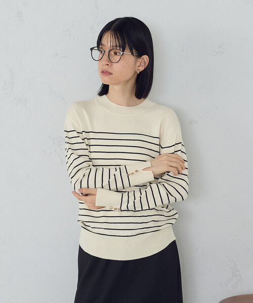 COMME CA ISM(コムサイズム)の「【ウォッシャブル】ベーシック ボーダー袖ボタンニット(ニット/セーター・レディース・ブラック/ホワイト・LARGE/MEDIUM)」の7枚目の写真