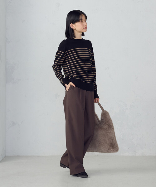 COMME CA ISM(コムサイズム)の「【ウォッシャブル】ベーシック ボーダー袖ボタンニット(ニット/セーター・レディース・ブラック/ホワイト・LARGE/MEDIUM)」の9枚目の写真