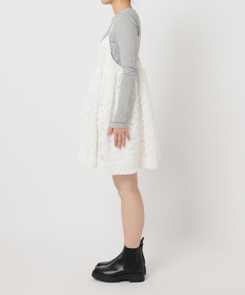 U by SPICK&SPAN（ユーバイスピックアンドスパン）の「バラモチーフキャミワンピース（ワンピース・レディース・ホワイト・FREE）」の14枚目の写真