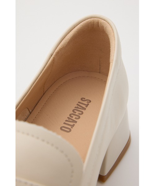 STACCATO(スタッカート)の「ラッシーソフトローファー(ローファー・レディース・ホワイト/ブラック・22.5cm/23.5cm/24.5cm/23cm/24cm)」の11枚目の写真