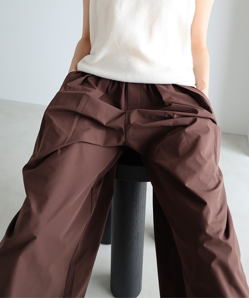 evernavy(エバーネイビー)の「タフタタックワイドパンツ(その他パンツ・レディース・ブラック/チョコ/ベージュ/ネイビー・M/L)」の13枚目の写真