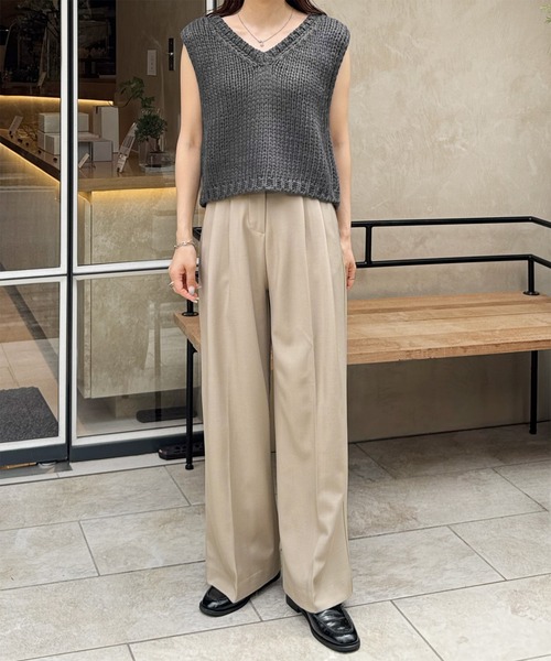 LE MORE（リモア）の「ロービングニットベスト（ベスト・レディース・アイボリー/チャコール/ブラック・FREE）」の14枚目の写真