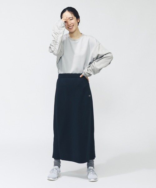 NEW BALANCE(ニューバランス)の「【別注】ニューバランス New Balance THE CITY シャイニーウーブンコンビプルオーバー 限定コラボ(Tシャツ/カットソー・レディース・グレー/ブラック系その他/ブラック・M/L/XL)」の7枚目の写真
