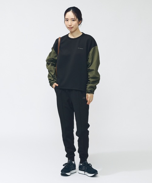 NEW BALANCE(ニューバランス)の「【別注】ニューバランス New Balance THE CITY シャイニーウーブンコンビプルオーバー 限定コラボ(Tシャツ/カットソー・レディース・グレー/ブラック系その他/ブラック・M/L/XL)」の21枚目の写真
