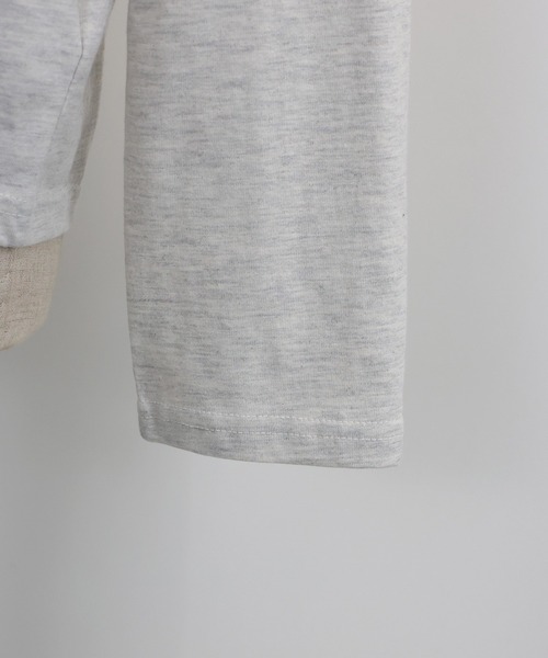 BLUEEAST(ブルーイースト)の「ワンポイントロゴTシャツ(Tシャツ/カットソー・レディース・グレー/アイボリー/ブラウン・MEDIUM)」の22枚目の写真