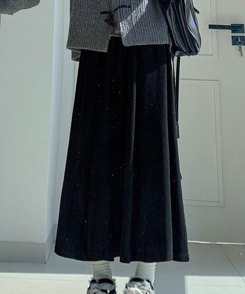 SallyLunn(サリーラン)の「ニットロングスカート(スカート・レディース・グレー/ブラック・LARGE/MEDIUM)」の5枚目の写真