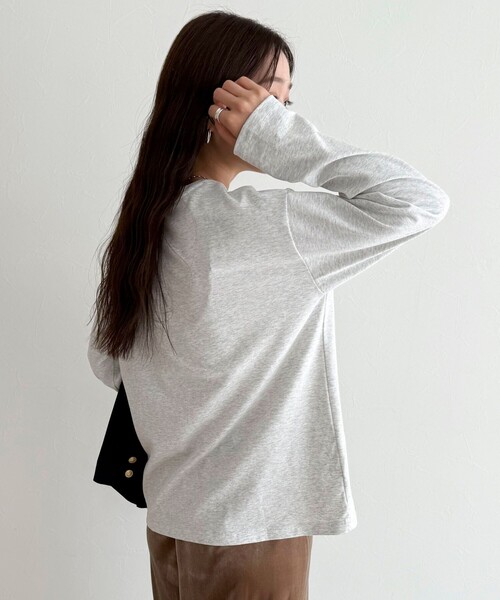 fredy emue(フレディエミュ)の「ロゴプリントロンTシャツ(Tシャツ/カットソー・レディース・ライトグレー/オフホワイト/アイボリー・38)」の11枚目の写真