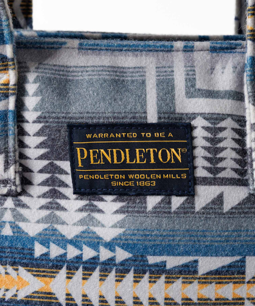 PENDLETON(ペンドルトン)の「【PENDLETON/ペンドルトン】FLANNEL TOTEBAG/トートバッグ/フランネル素材/中綿入り/ユニセックス【WEB限定】(トートバッグ・メンズ・ベージュ/チャコールグレー・フリー)」の16枚目の写真