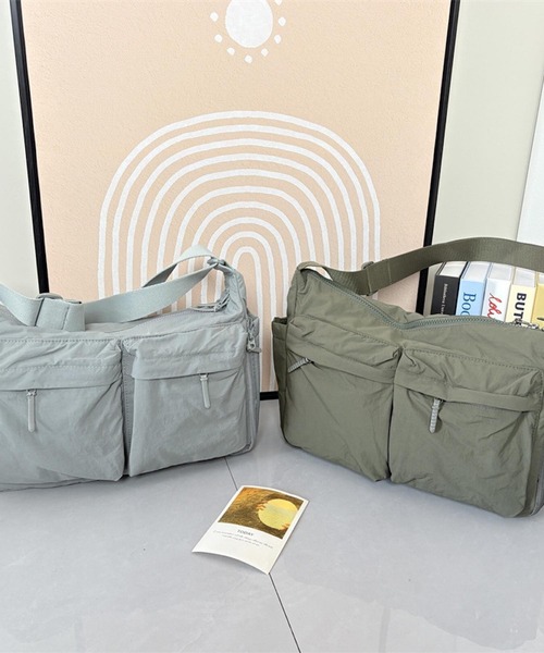 CERCA(チェルカ)の「lulunoix/ナイロンショルダーバッグ N15437(ショルダーバッグ・キッズ・アイボリー/カーキ/ブラック/グレー・FREE)」の5枚目の写真