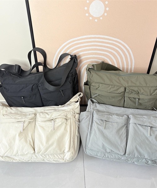 CERCA(チェルカ)の「lulunoix/ナイロンショルダーバッグ N15437(ショルダーバッグ・キッズ・アイボリー/カーキ/ブラック/グレー・FREE)」の6枚目の写真