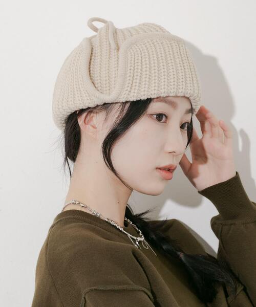 SMELLY（スメリー）の「リブニットフライトキャップ（ニットキャップ/ビーニー・レディース・モカ/チャコールグレー/ベージュ・-）」の9枚目の写真
