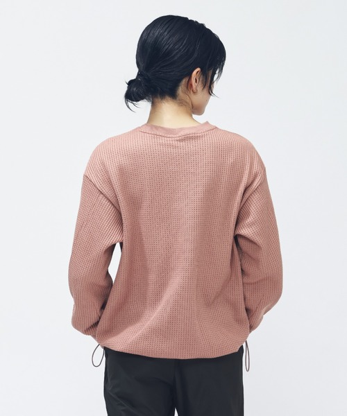 adidas(アディダス)の「【別注】アディダス adidas ラックスフロー オールデイズ ルーズフィット ワッフル フリース クルーシ 限定コラボ(Tシャツ/カットソー・レディース・オフホワイト/チャコールグレー/ピンク・S/M/L/XL)」の13枚目の写真
