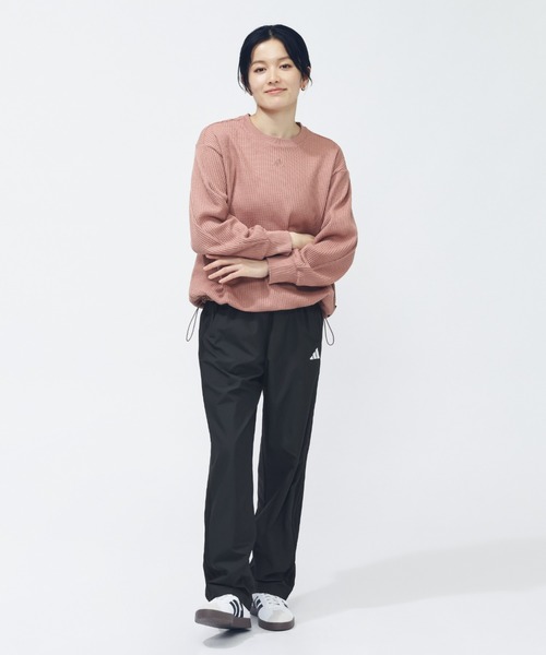 adidas(アディダス)の「【別注】アディダス adidas ラックスフロー オールデイズ ルーズフィット ワッフル フリース クルーシ 限定コラボ(Tシャツ/カットソー・レディース・オフホワイト/チャコールグレー/ピンク・S/M/L/XL)」の14枚目の写真