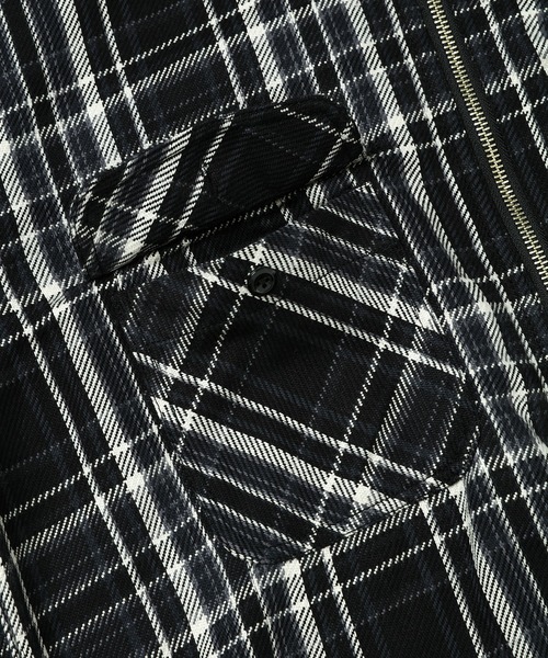 TAKAHIROMIYASHITATheSoloIst.(タカヒロミヤシタザソロイスト)の「harf zip pullover work shirt.(シャツ/ブラウス・メンズ・ブラウン/ブルー/ブラック・48/46)」の6枚目の写真