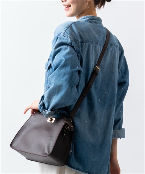 MURA(ムラ)の「Cantea(カンテア) PU(合成皮革) 2WAY ショルダーベルト付き ハンドバッグ(ショルダーバッグ・レディース・ダークブラウン/キャメル/ベージュ/ネイビー/グレー/ブラック・FREE)」の3枚目の写真
