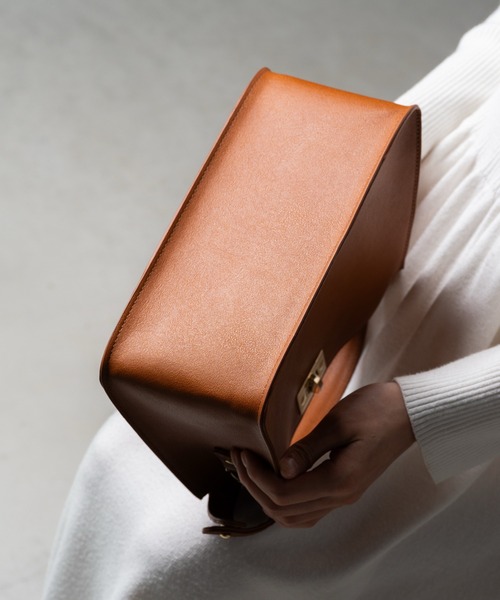 MURA(ムラ)の「Cantea(カンテア) PU(合成皮革) 2WAY ショルダーベルト付き ハンドバッグ(ショルダーバッグ・レディース・ダークブラウン/キャメル/ベージュ/ネイビー/グレー/ブラック・FREE)」の22枚目の写真