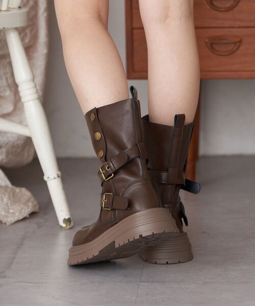 CIAOPANIC（チャオパニック）の「【neutral by ciaopanic】厚底ベルト付ブーツ（ブーツ・レディース・ブラック/ブラウン・36/37/38）」の10枚目の写真