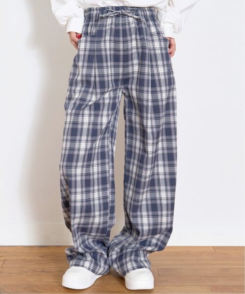 LOVETOXIC（ラブトキシック）の「サマ見えイージーチェックプルオンパンツ（その他パンツ・キッズ・ブラウン/ネイビー・L:160cm/M:150cm/S:140cm/130cm）」の2枚目の写真